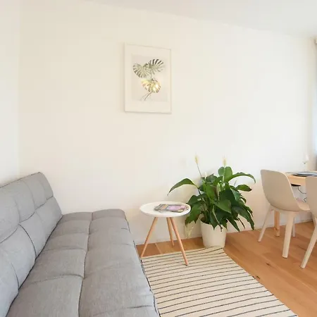 Peaceful Studio Near Center Apartman *